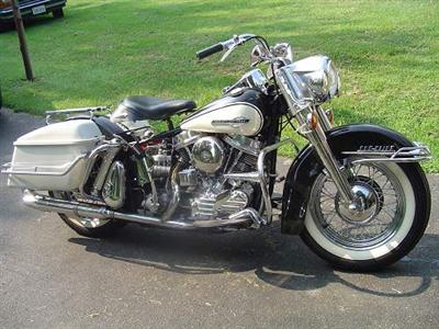 Photo of a 1964 Harley-Davidson&reg; FLH Duo-Glide Super Sport Panhead OHV V-twin